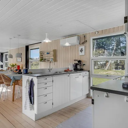 Holiday home Three-bedroom In *