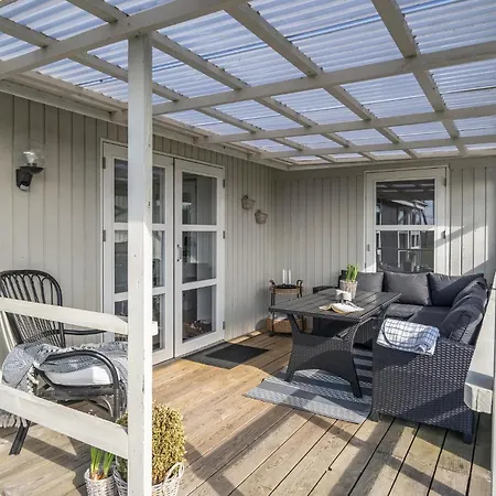 Three-bedroom In * Millinge