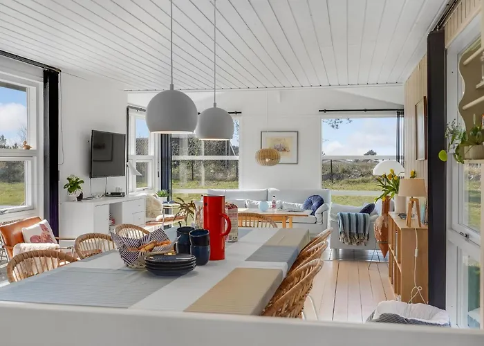 Holiday home Three-bedroom In *