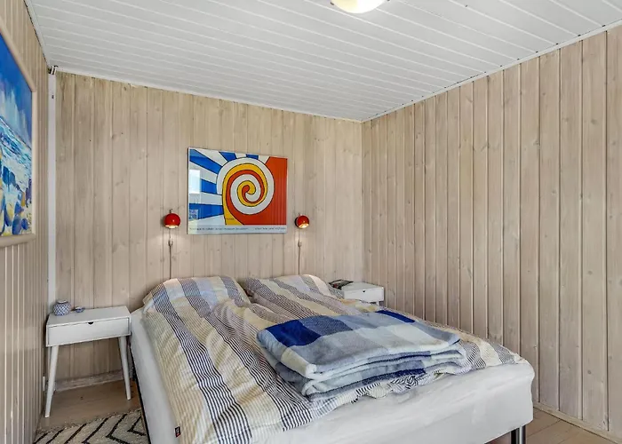 Three-bedroom In Holiday home Millinge